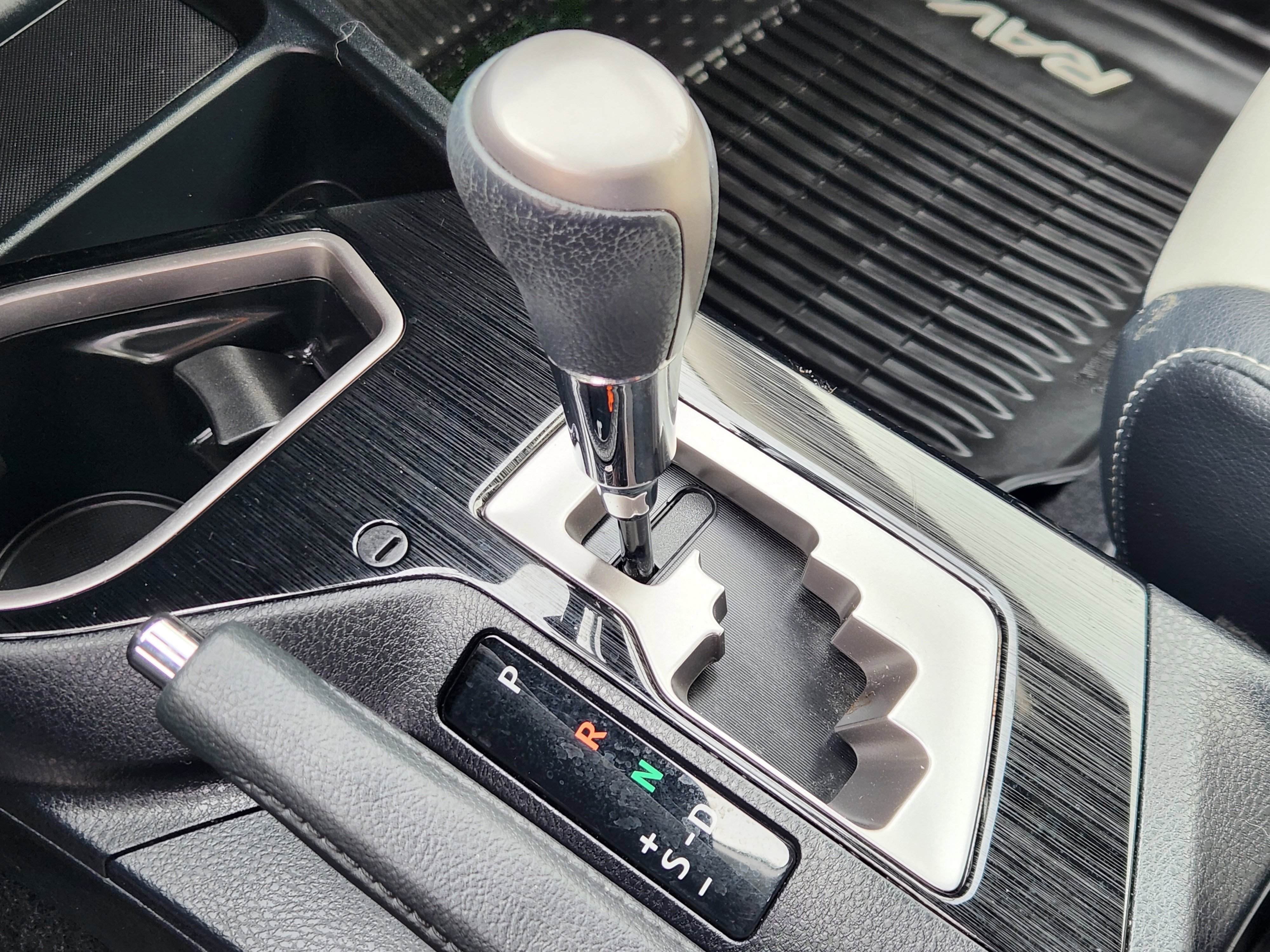 Used 2018 Toyota RAV4 Limited w/ All Weather Liner Package image 58