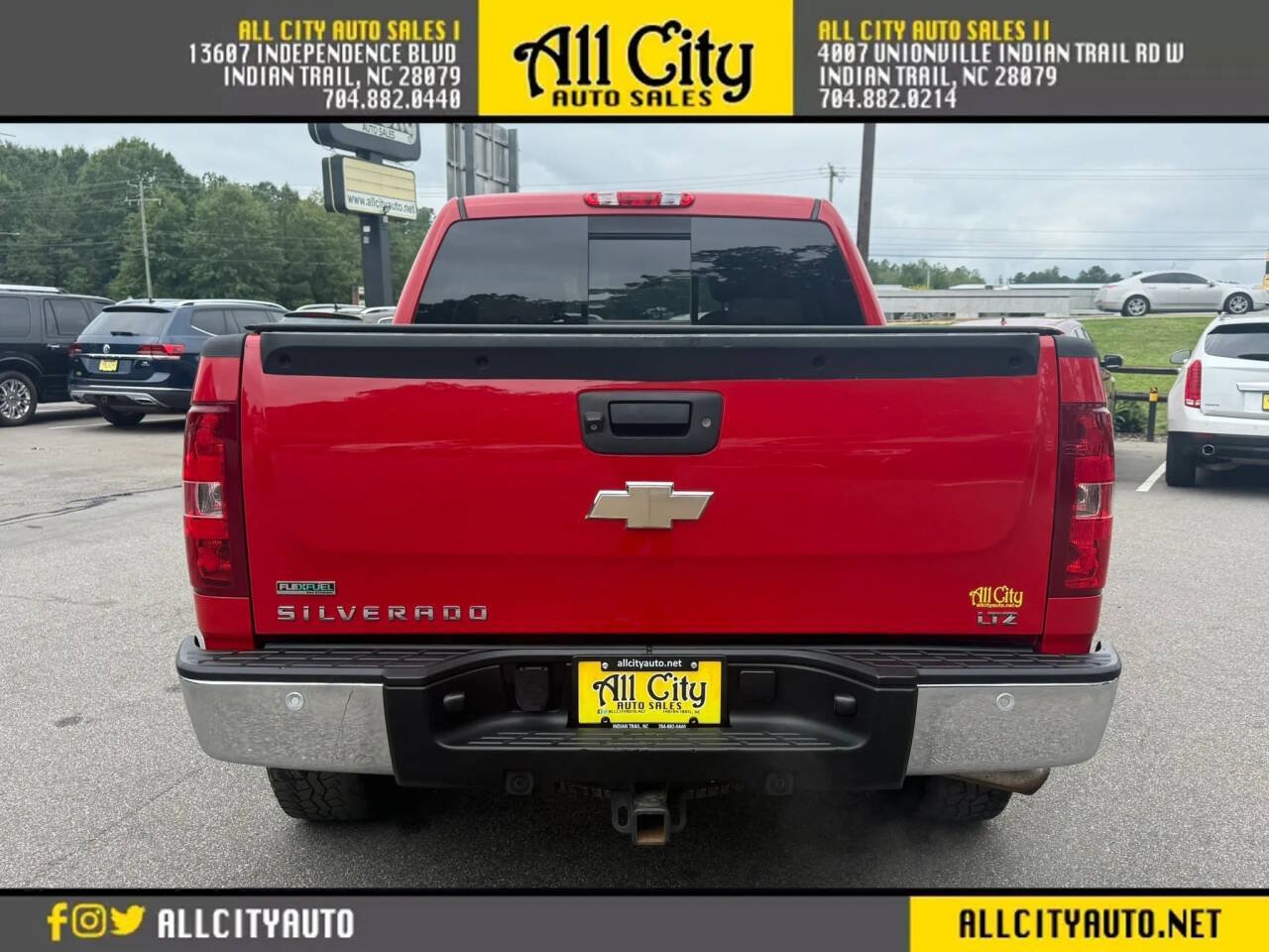 Used 2011 Chevrolet Silverado 1500 LTZ w/ LTZ Plus Package AWD/4WD image 6
