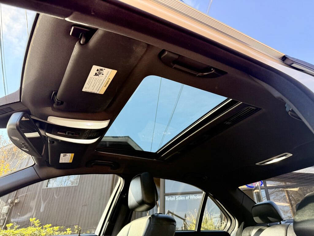Used 2012 Mercedes-Benz C 300 4MATIC Sedan image 22