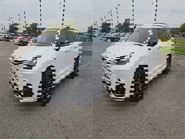 New 2026 Lexus TX 500h AWD image 7