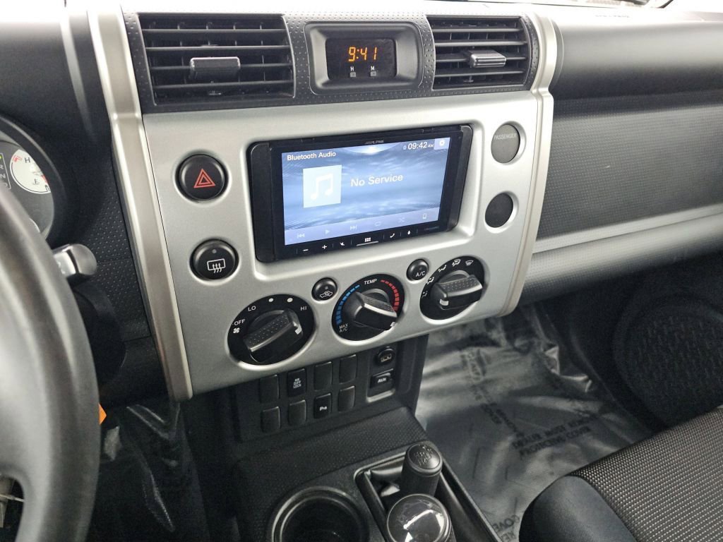 Used 2008 Toyota FJ Cruiser 4WD image 30