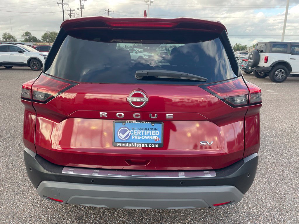 Certified 2023 Nissan Rogue SV FWD image 4