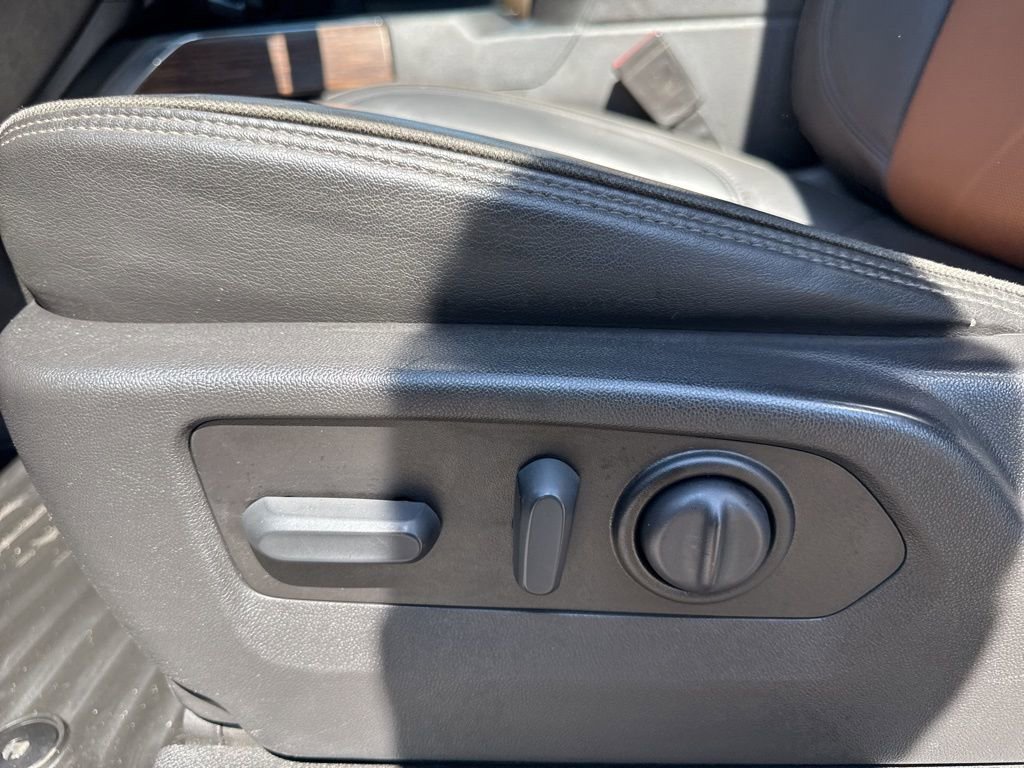 Used 2022 Chevrolet Silverado 3500 High Country w/ Z71 Off-Road Package image 10