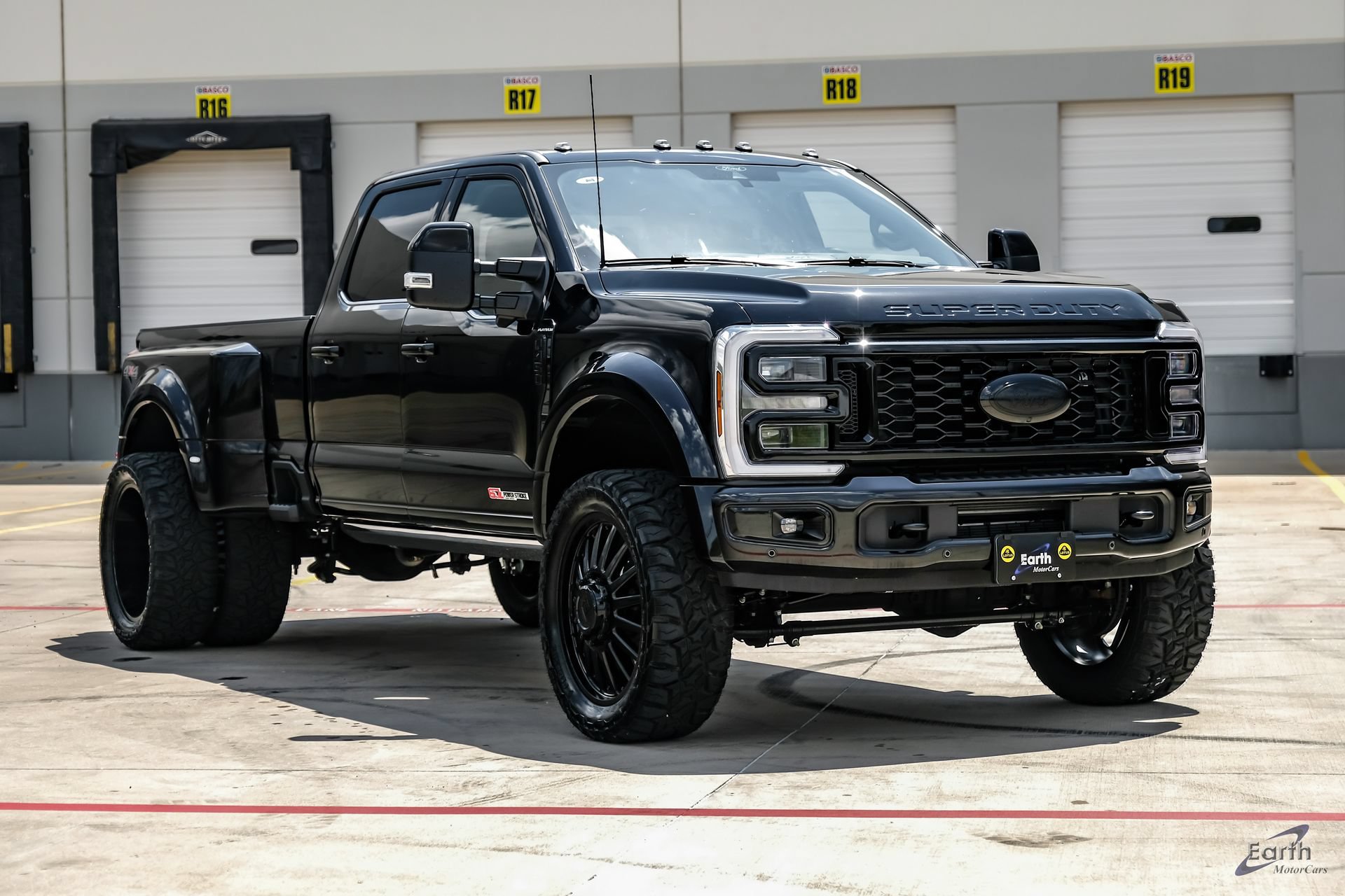 Used 2026 Ford F450 Platinum w/ Platinum Plus Package AWD/4WD image 20