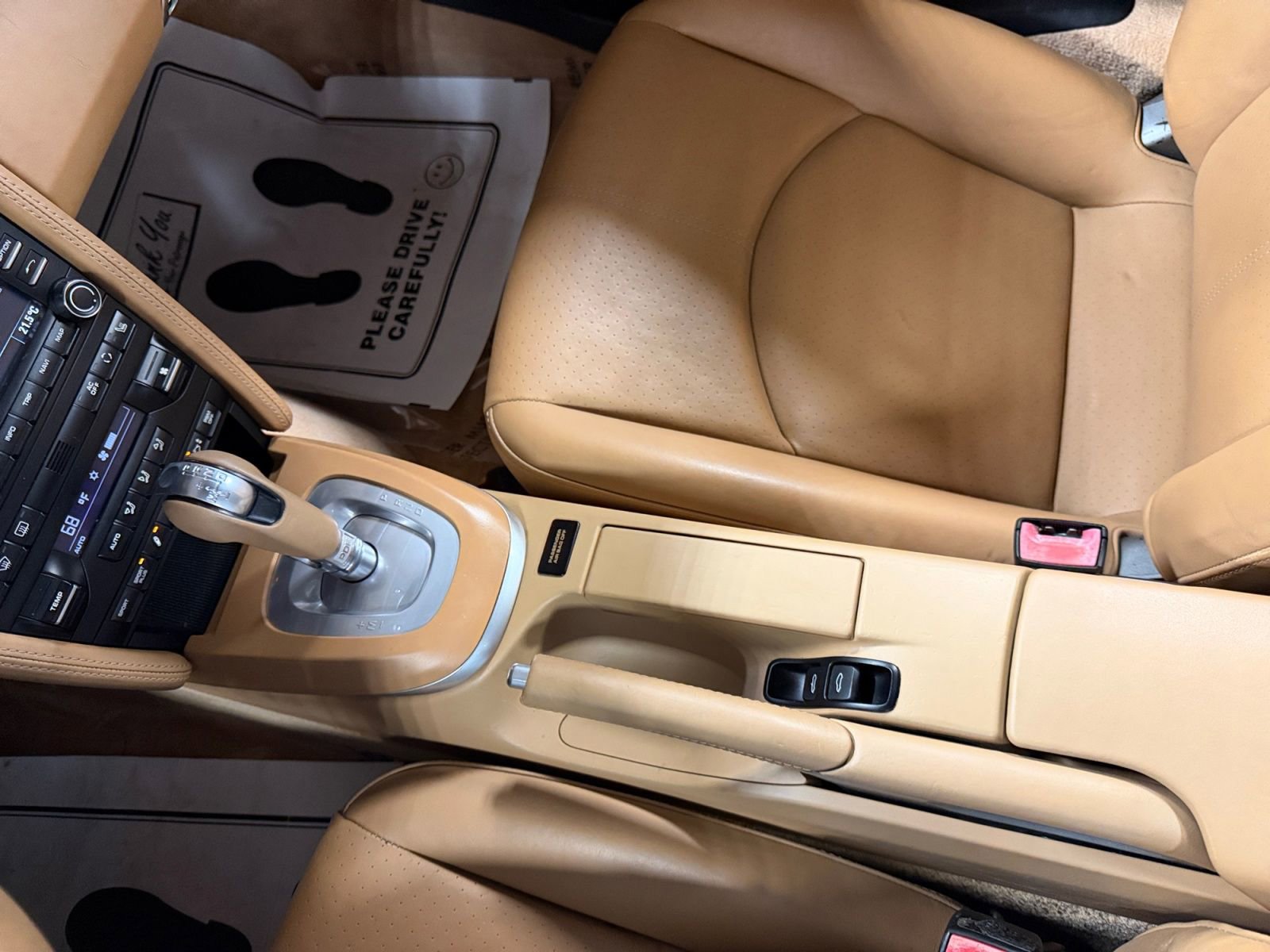 Used 2009 Porsche 911 Cabriolet image 34