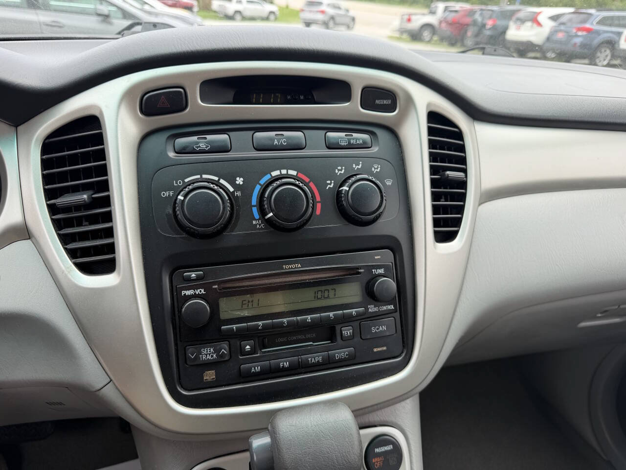 Used 2007 Toyota Highlander Limited AWD/4WD image 24