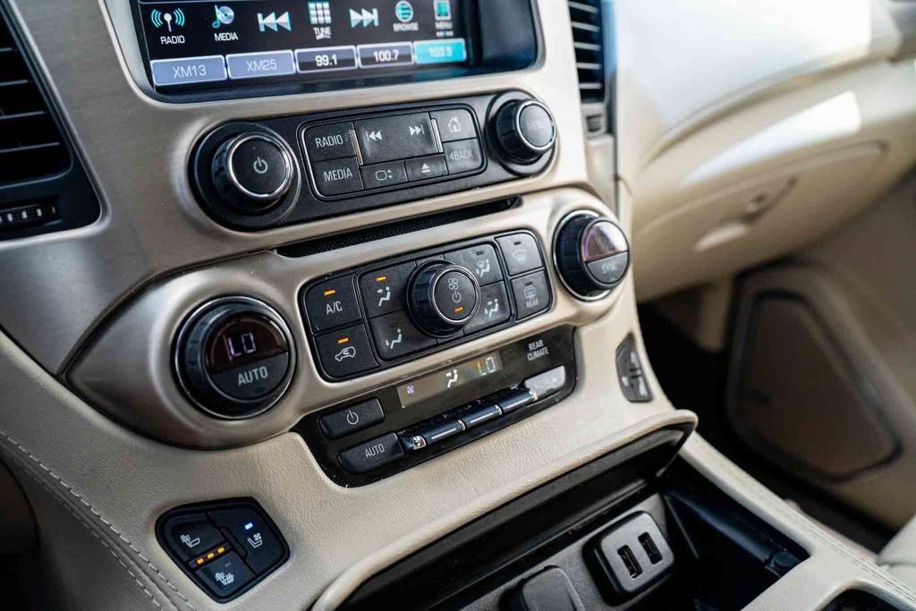 Certified 2019 GMC Yukon Denali w/ Open Road Package AWD/4WD image 20