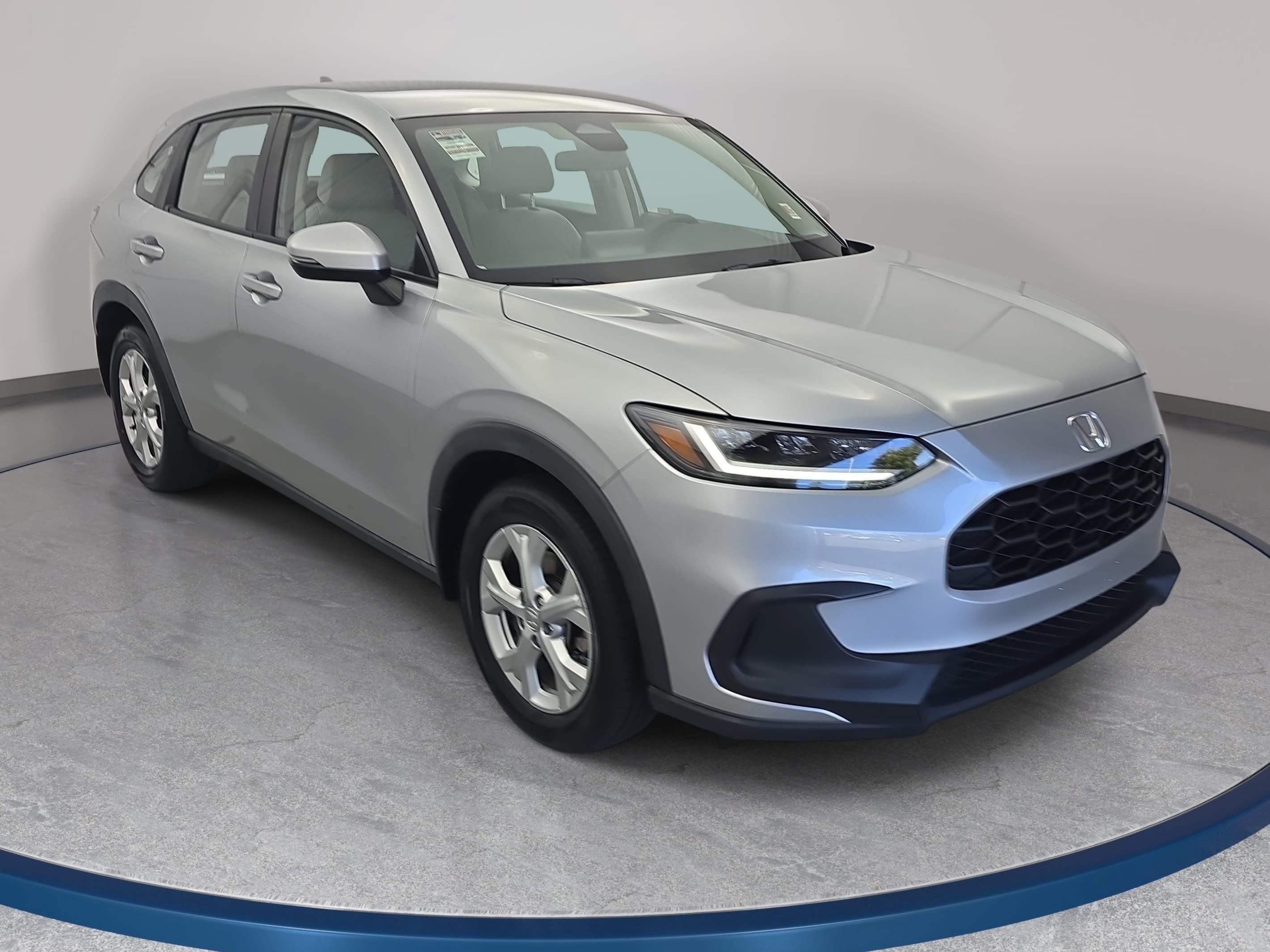Used 2024 Honda HR-V LX image 3