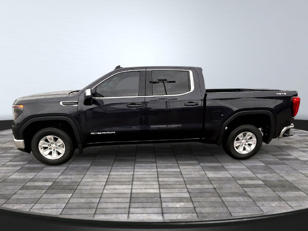 Used 2023 GMC Sierra 1500 SLE AWD/4WD image 4