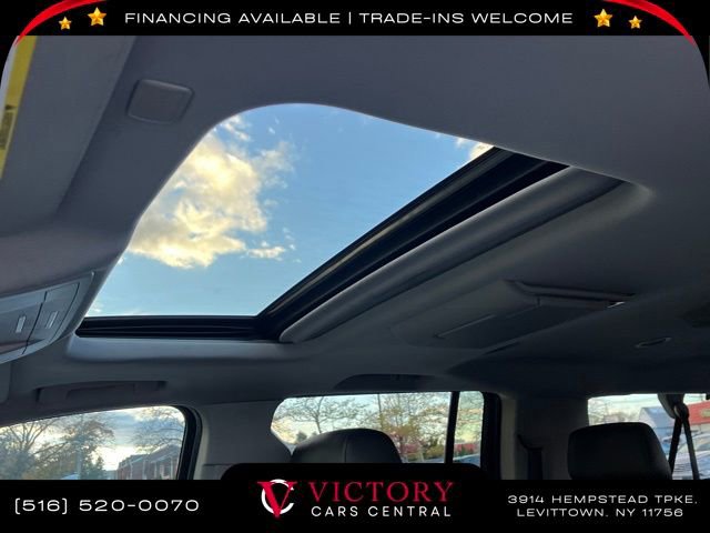 Used 2020 Chevrolet Suburban Premier w/ Premier 6.2L Value Package image 26