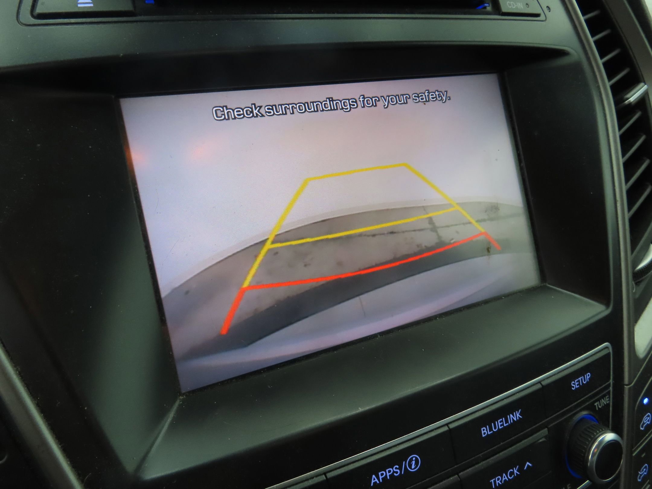 Used 2017 Hyundai Santa Fe SE FWD image 15