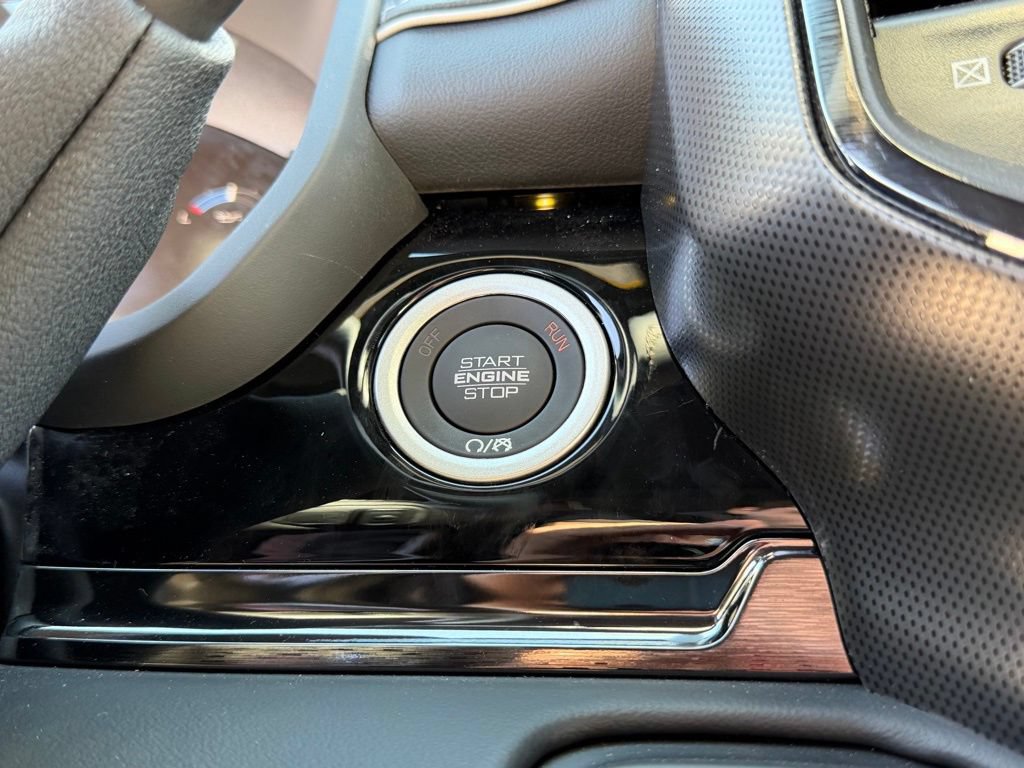 New 2026 RAM 2500 Limited AWD/4WD image 24