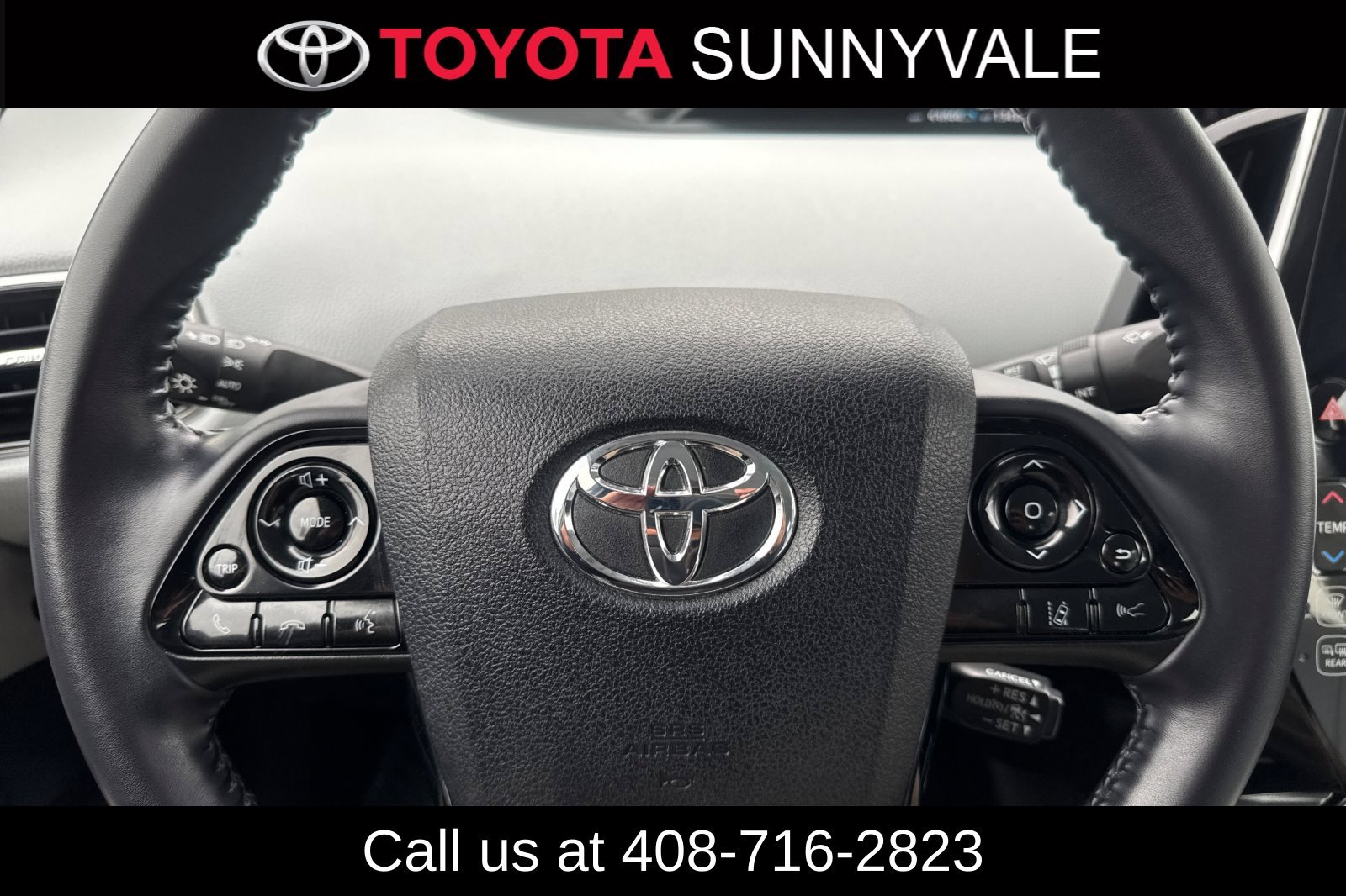 Used 2022 Toyota Prius Prime XLE FWD image 26