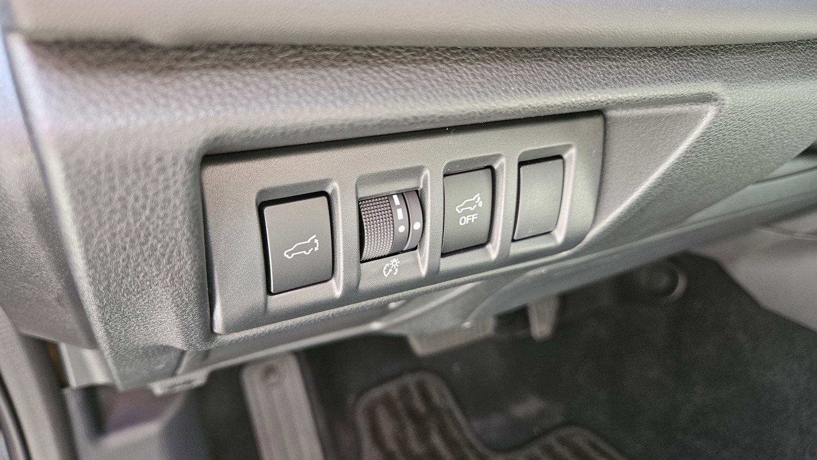 New 2025 Subaru Outback Limited image 19