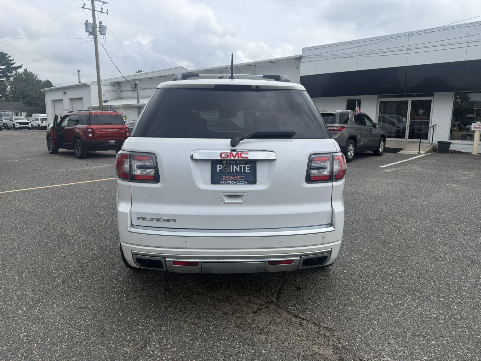 Used 2016 GMC Acadia Denali FWD image 4