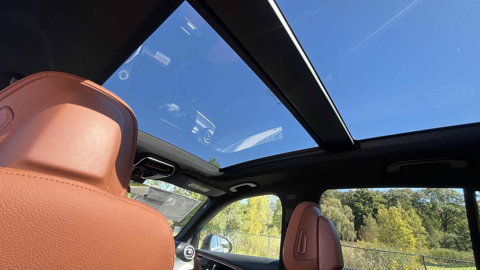 Used 2027 Mercedes-Benz GLC 300 4MATIC image 32