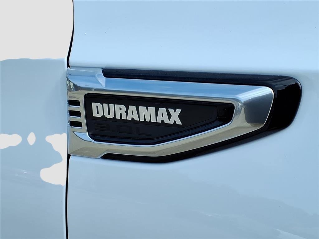 New 2026 GMC Yukon XL Denali w/ Denali Reserve Package image 8