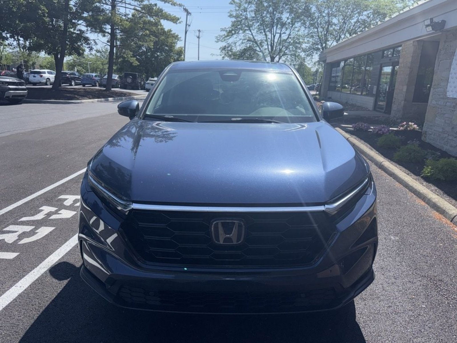 Used 2023 Honda CR-V EX-L image 4