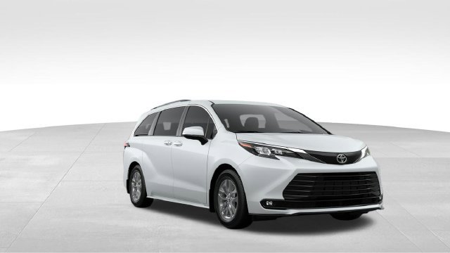 New 2026 Toyota Sienna XLE AWD/4WD image 18