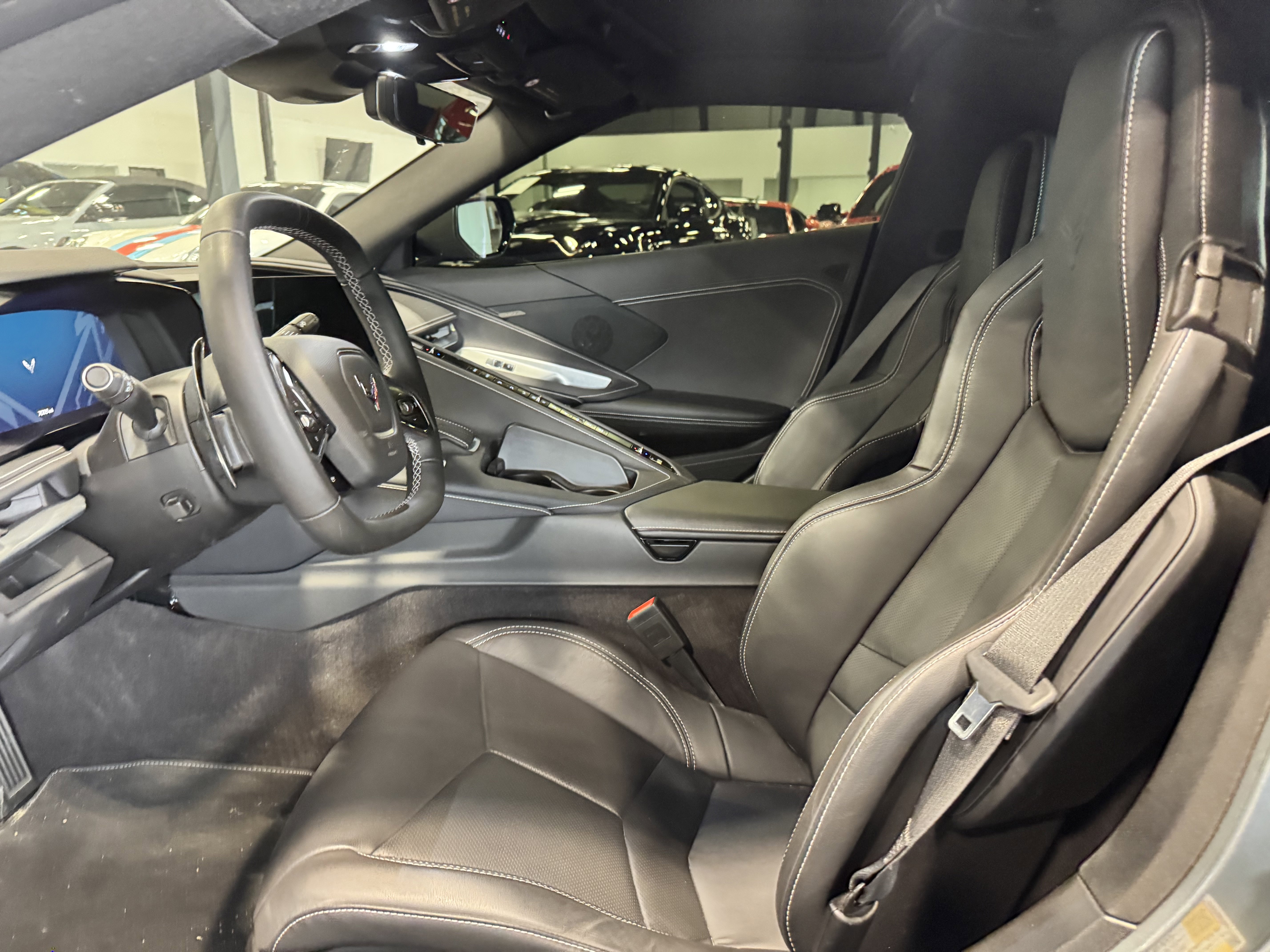 Used 2024 Chevrolet Corvette Stingray Coupe w/ Z51 Performance Package RWD image 9