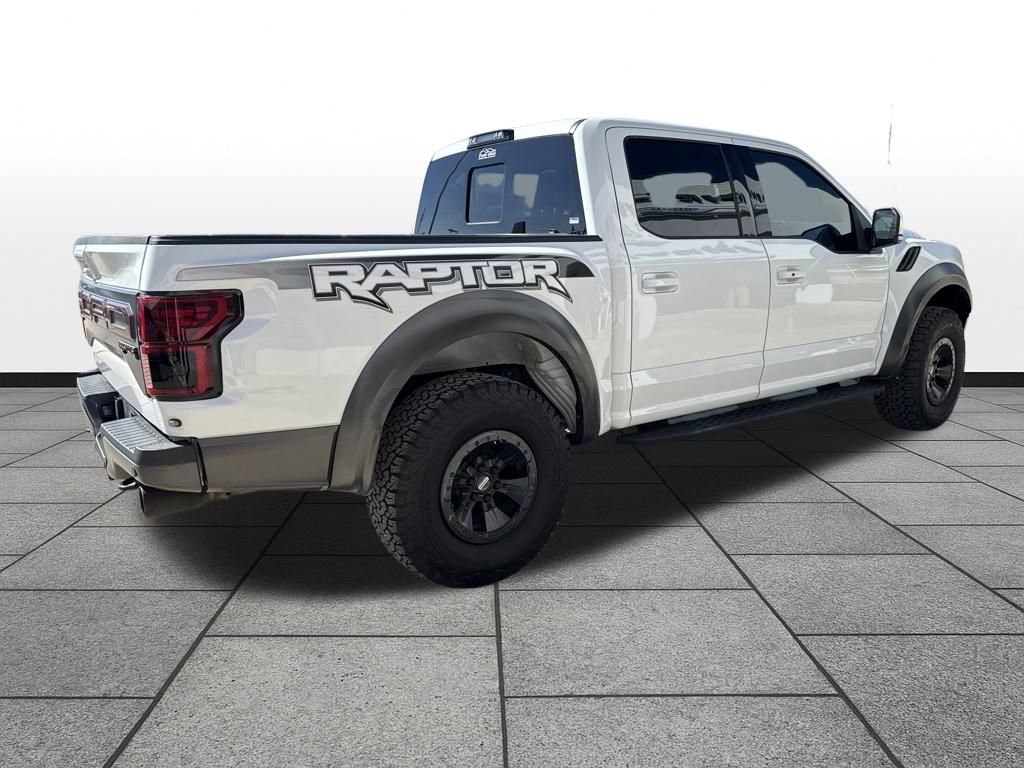 Used 2018 Ford F150 Raptor w/ Equipment Group 802A Luxury image 5