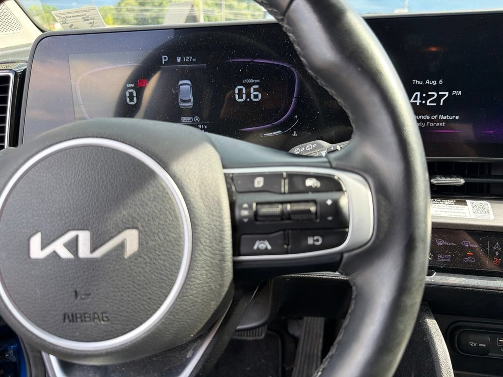 Used 2023 Kia Sportage EX AWD/4WD image 28