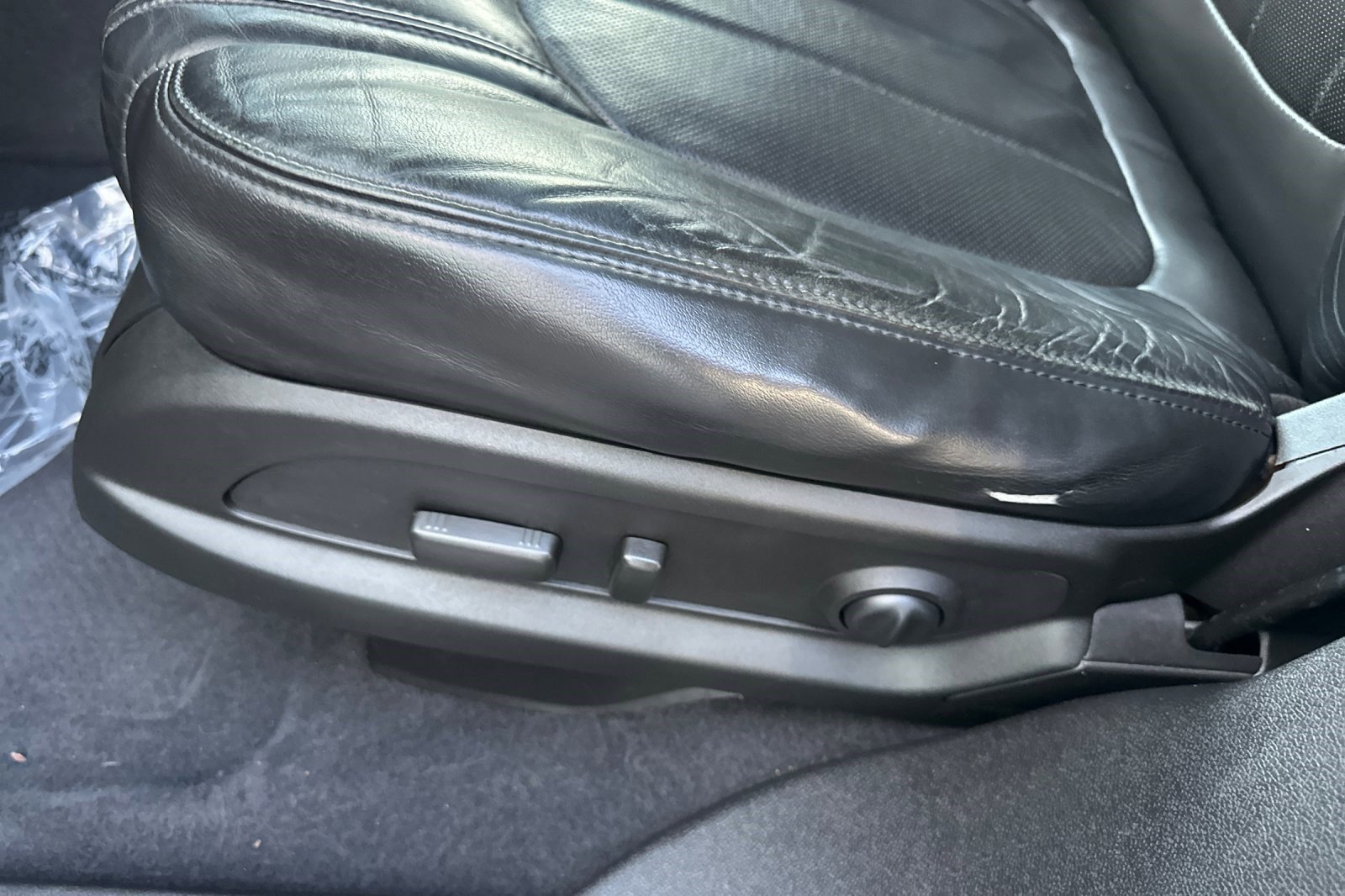 Used 2012 Buick Enclave Premium w/ Trailering Provision Package image 13