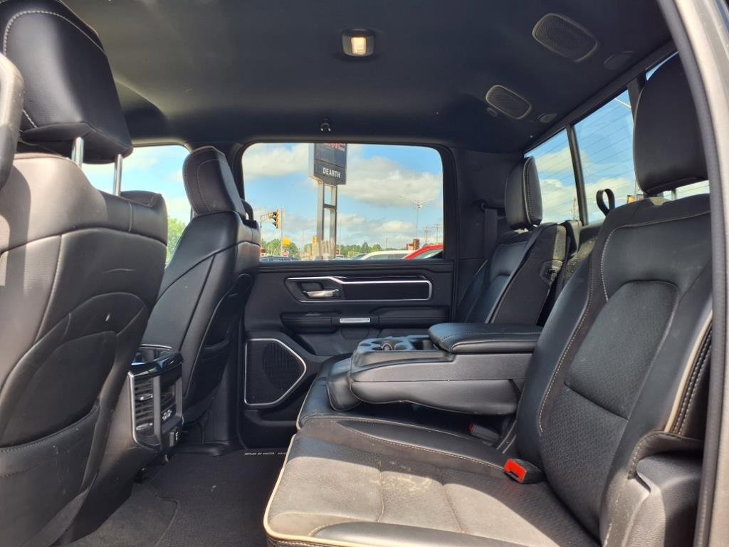 Used 2022 RAM 1500 Laramie w/ Sport Appearance Package image 7