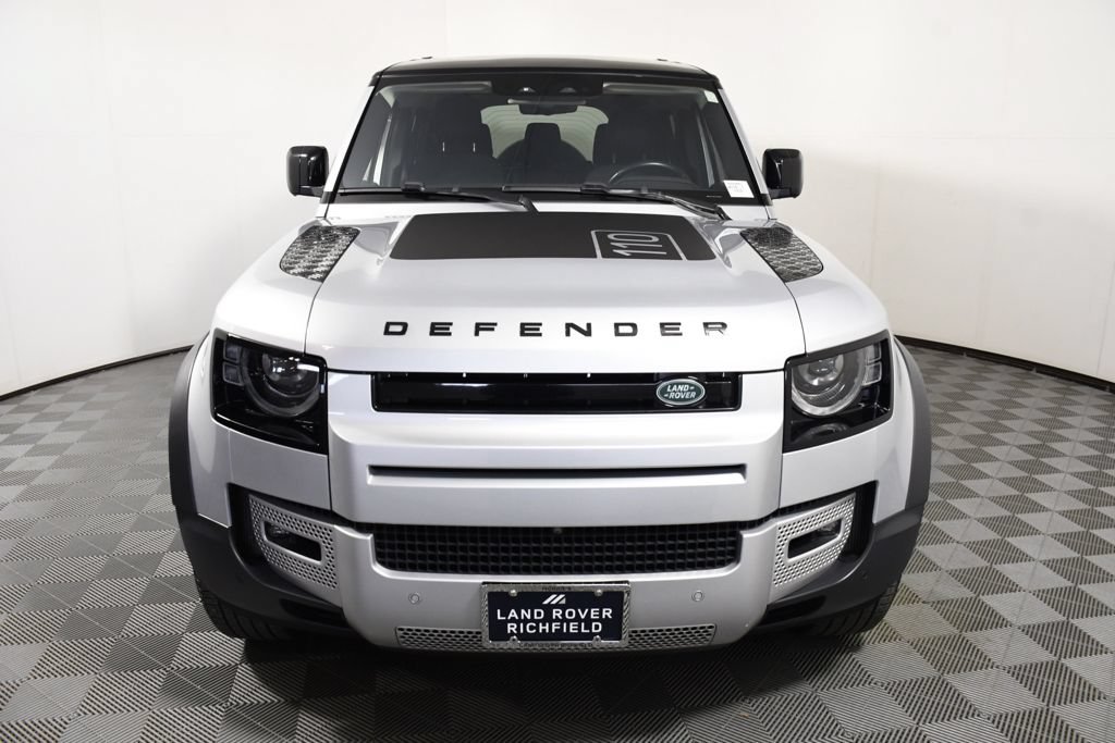 Used 2020 Land Rover Defender 110 First Edition AWD/4WD image 10