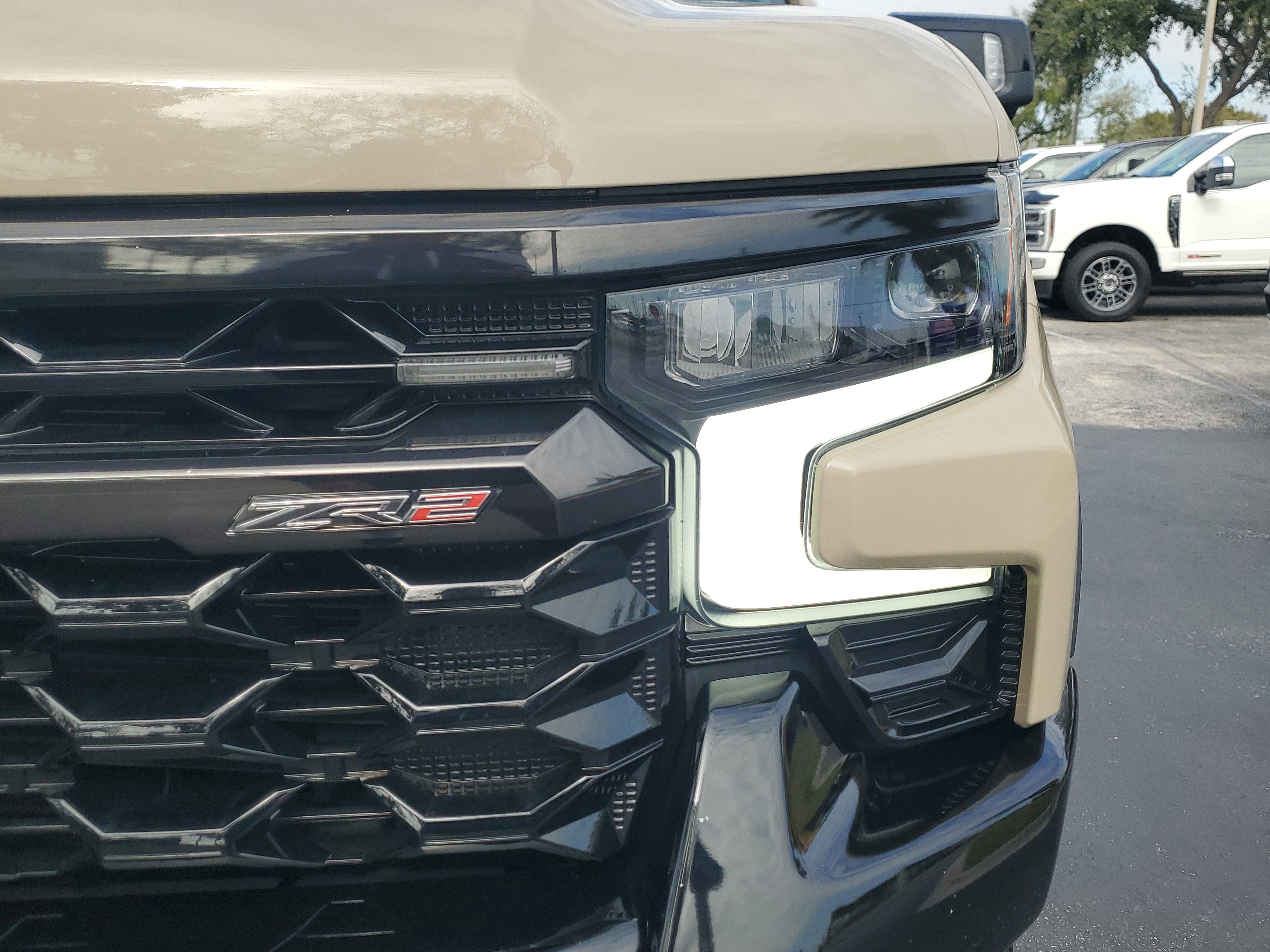 Used 2023 Chevrolet Silverado 1500 ZR2 w/ Technology Package image 3