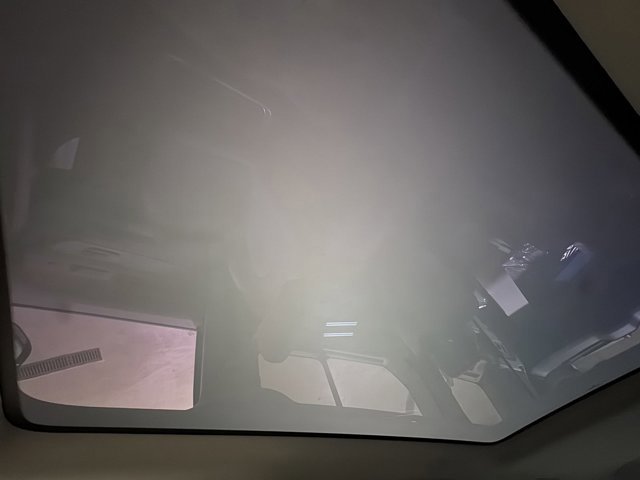 New 2025 Volkswagen ID. Buzz 1st Edition image 64