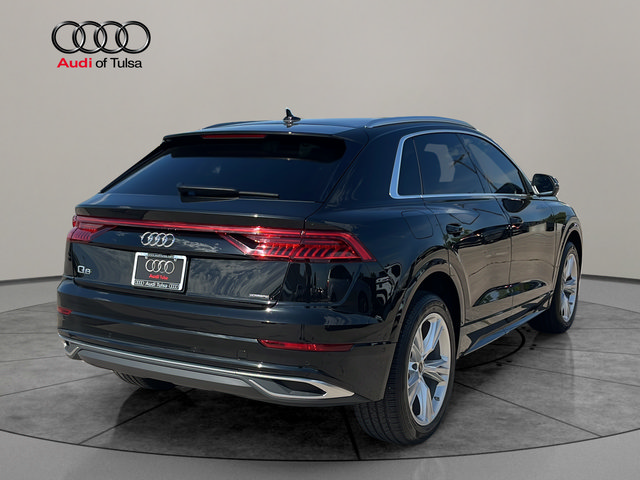 Used 2023 Audi Q8 Premium AWD/4WD image 5