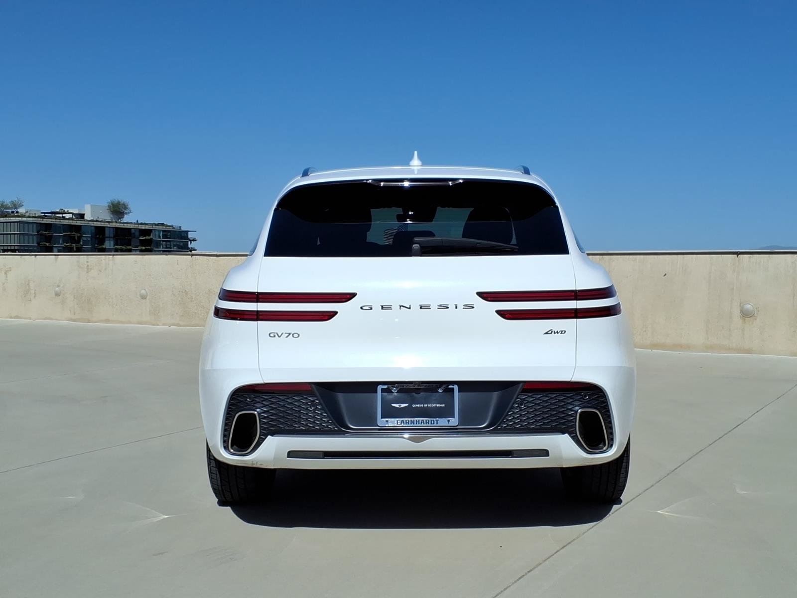 Certified 2022 Genesis GV70 2.5T AWD/4WD image 4