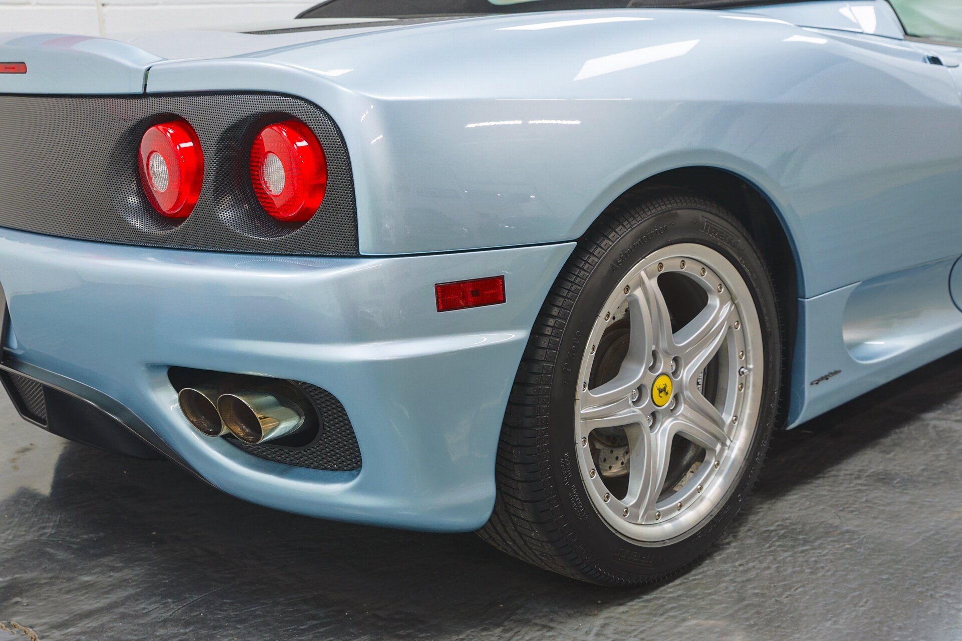 Used 2001 Ferrari 360 Spider image 33