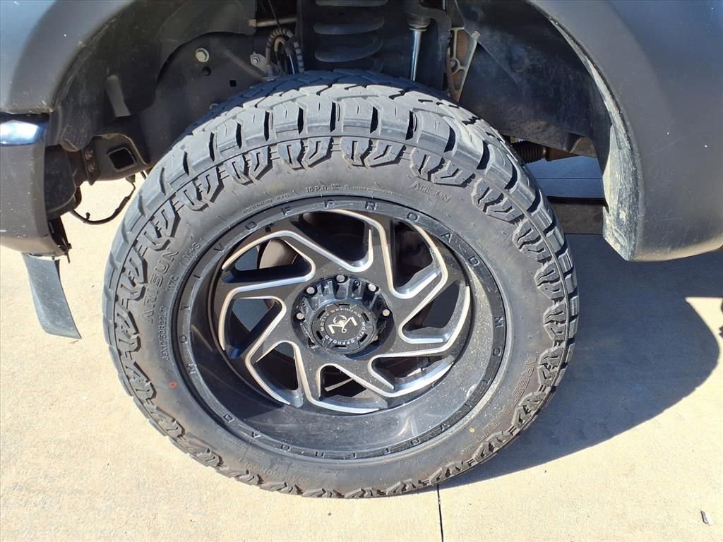 Used 2022 Ford F350 Limited image 23