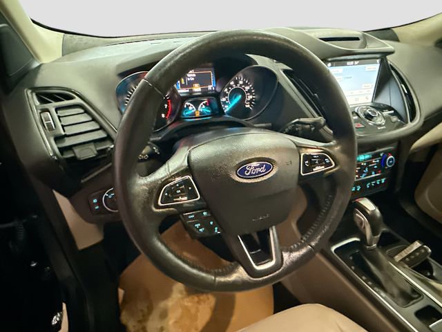 Used 2018 Ford Escape Titanium w/ Ford Safe & Smart Package image 12