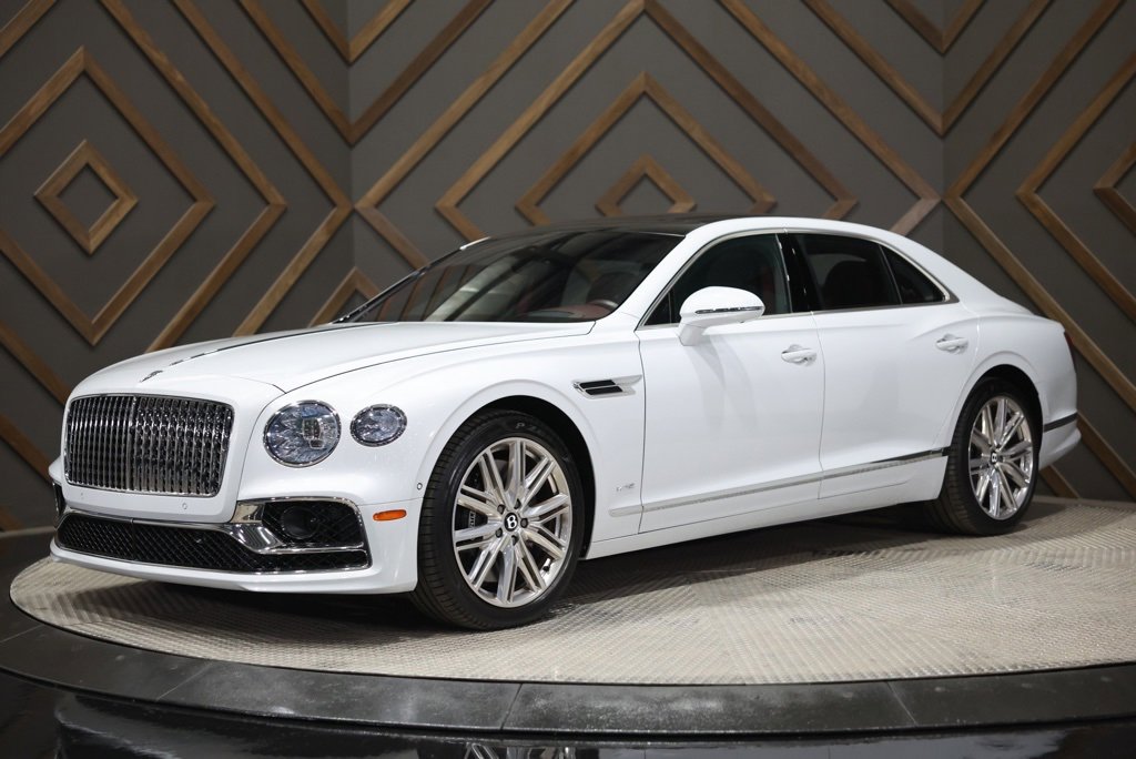 Used 2020 Bentley Flying Spur W12 image 10