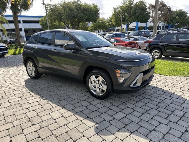 Used 2024 Hyundai Kona SE FWD image 16