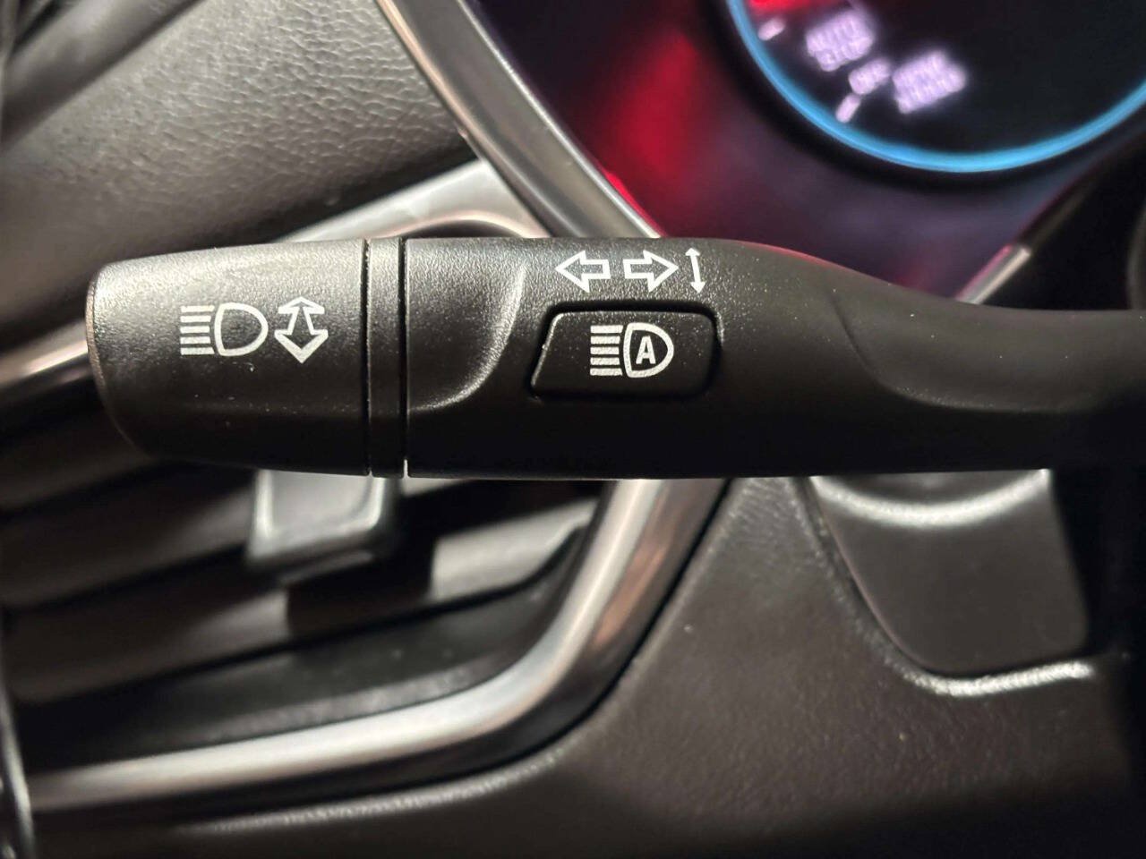 Used 2020 Chevrolet Equinox LT w/ Midnight Edition AWD/4WD image 39