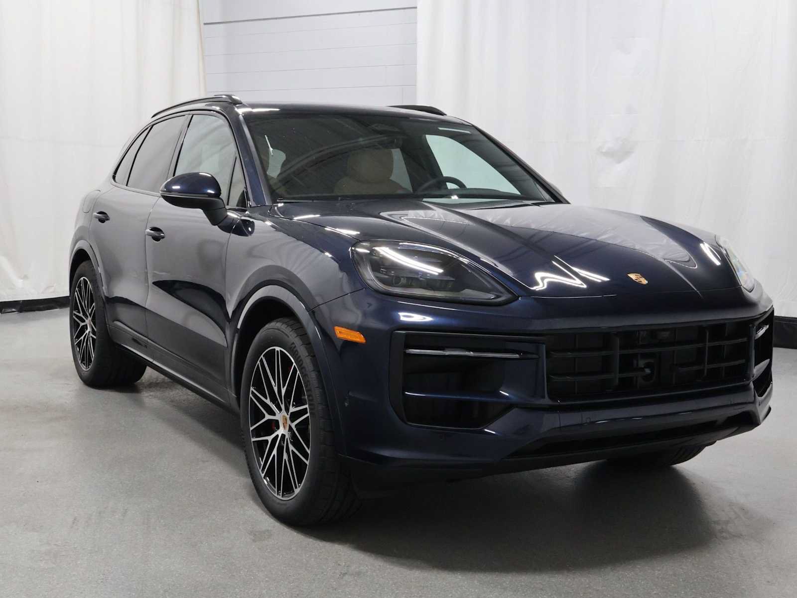 New 2026 Porsche Cayenne S AWD/4WD image 13