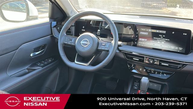 Used 2025 Nissan Kicks SR w/ SR Premium Package AWD/4WD image 24