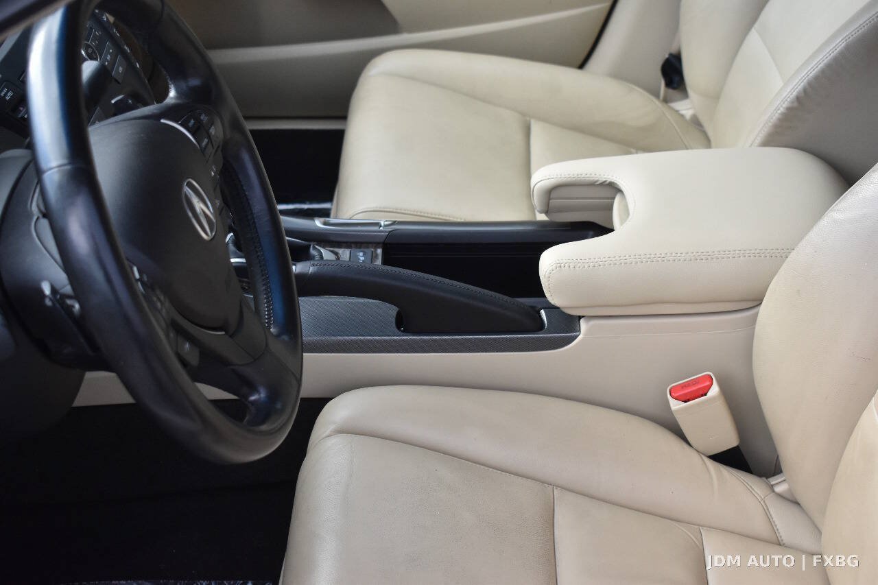 Used 2012 Acura TL FWD image 26