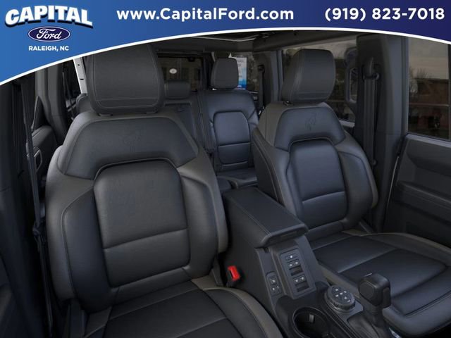 New 2025 Ford Bronco Outer Banks w/ Sasquatch Package AWD/4WD image 10