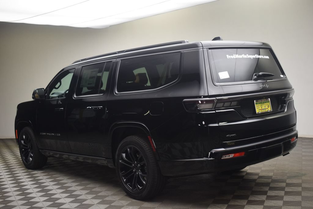 New 2026 Jeep Grand Wagoneer L Summit AWD/4WD image 13