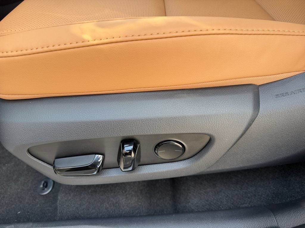New 2026 Lexus NX 350h AWD w/ Premium Package image 13