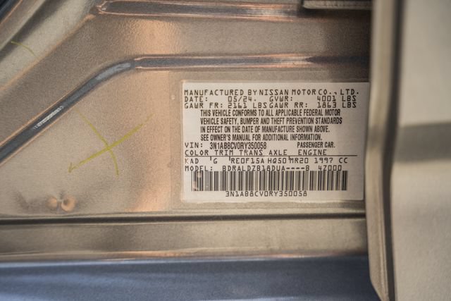 Used 2024 Nissan Sentra SV FWD image 42