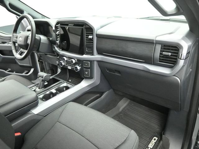 Used 2025 Ford F150 XLT w/ Equipment Group 302A MID image 29