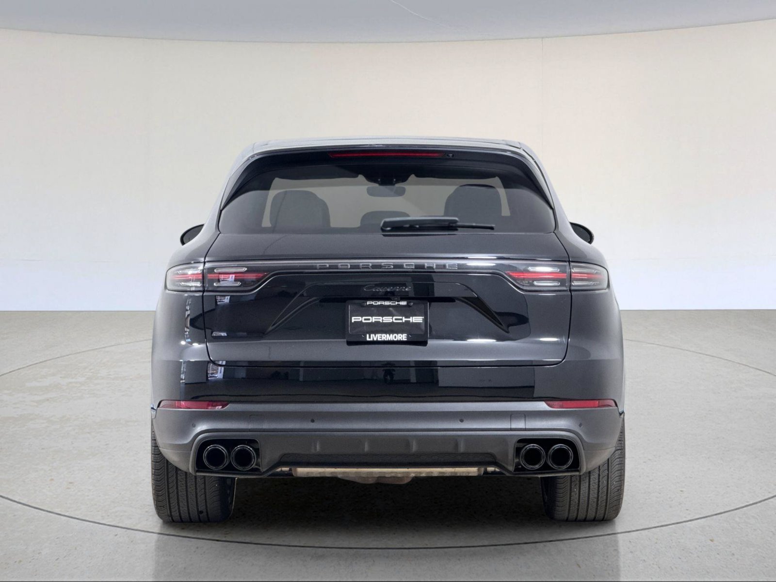Certified 2023 Porsche Cayenne AWD/4WD image 7