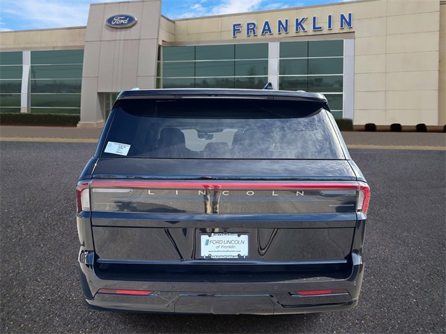 New 2025 Lincoln Navigator L Reserve image 6