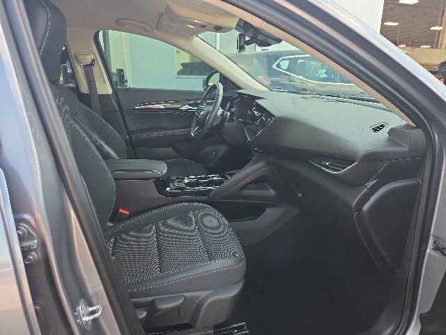Used 2022 Buick Envision Preferred FWD image 55